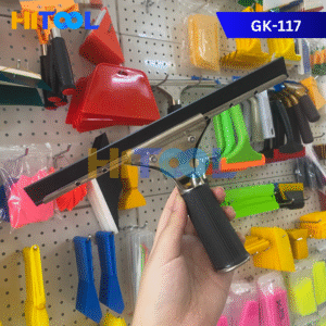 Gạt nhựa dài, lưỡi cứng 17cm x 39cm GND114