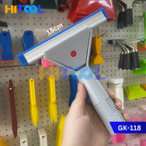 Gạt nhựa dài, lưỡi cứng 17cm x 39cm GND114