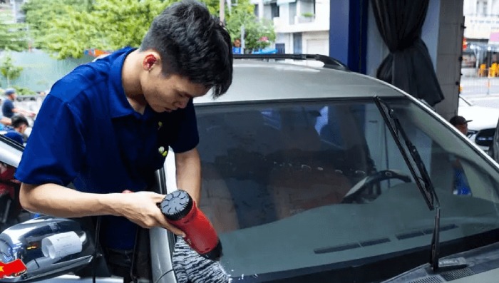 Kỹ Thuật Dán Phim Trên Kính Cong